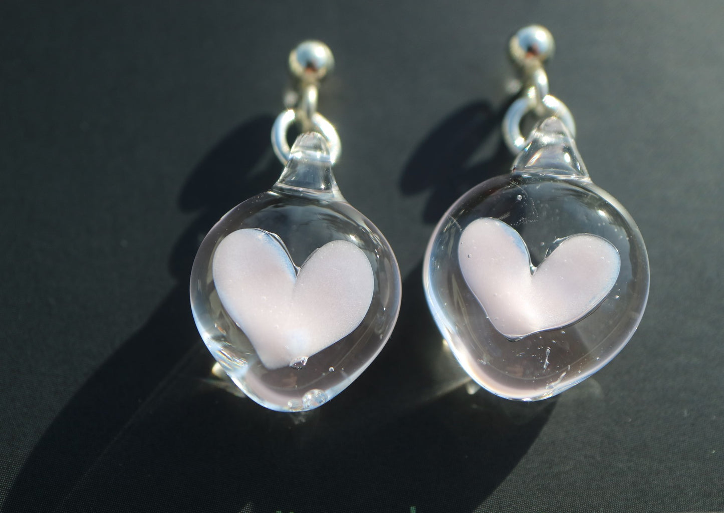 Eiko Kawaguchi - Glass Heart Studs