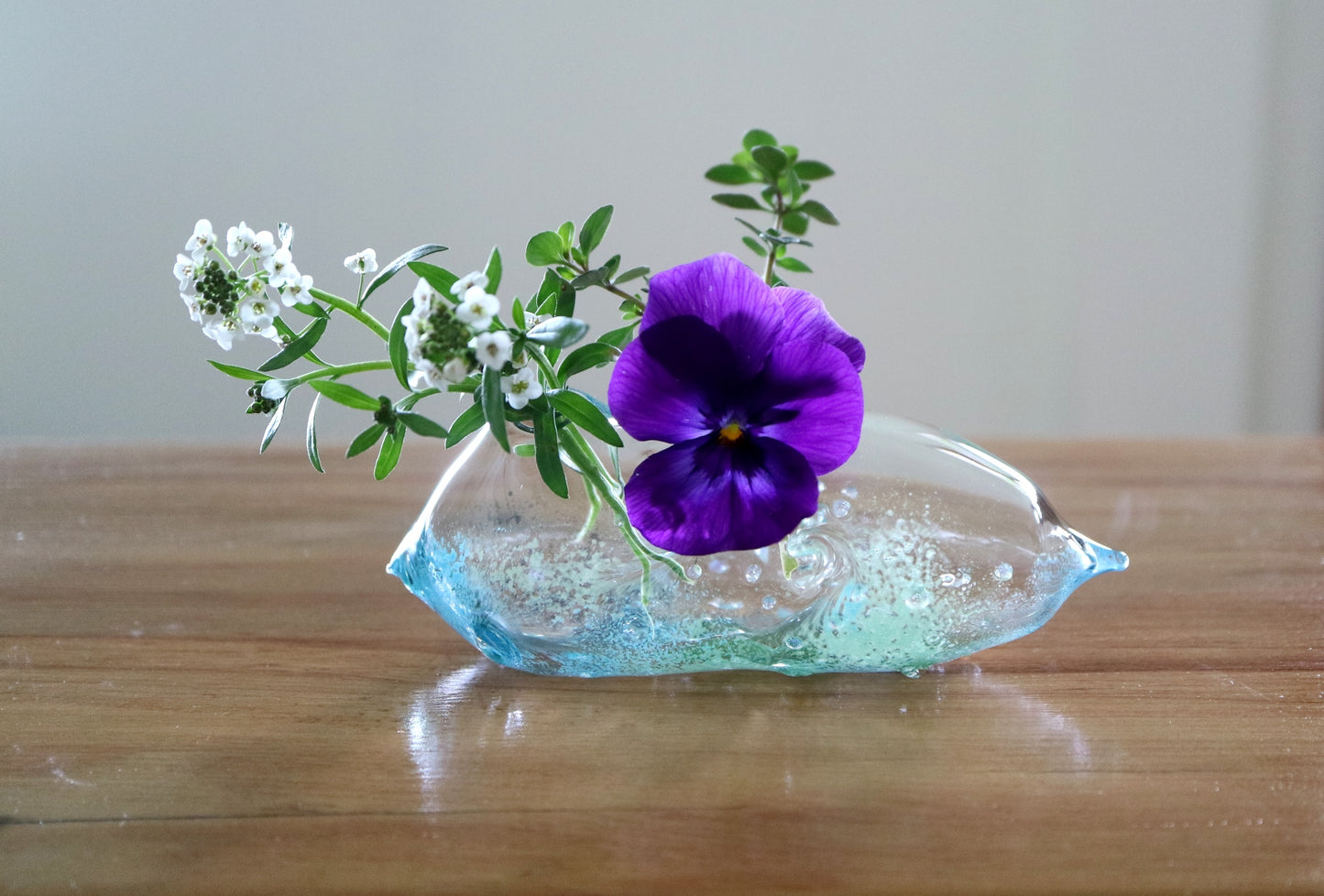 Eiko Kawaguchi - Ikebana Vase
